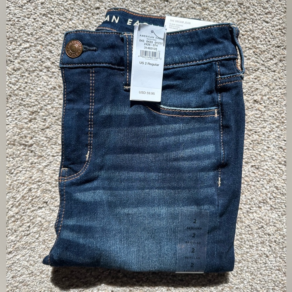 NWT American Eagle Dark Wash Jeggings
